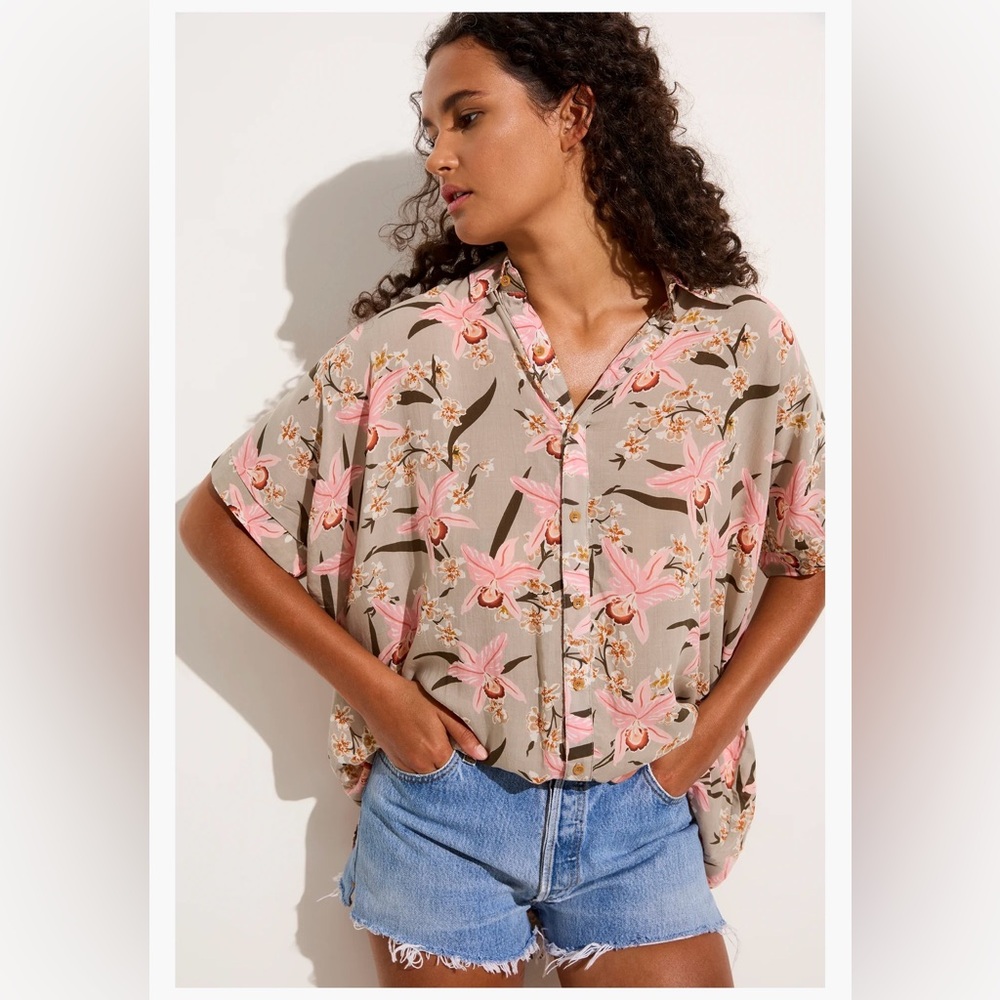 Acacia Mombasa in Hilo. Size P/XS.  Excellent condition.